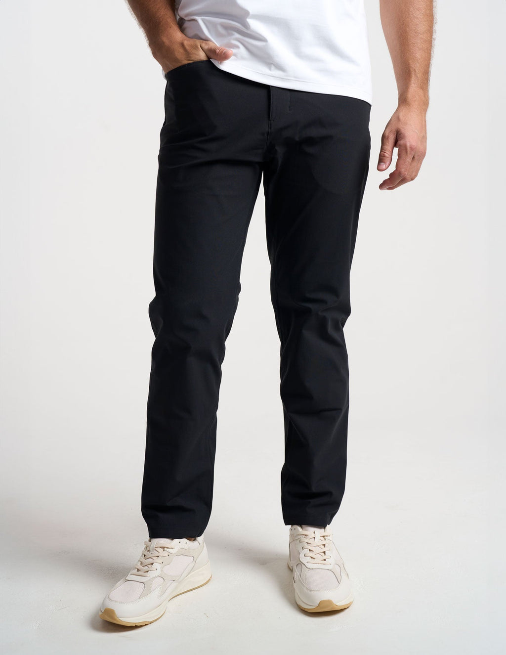 5-Pocket Tech Pants - Black - Classic Fit (Buzzed Gravity)
