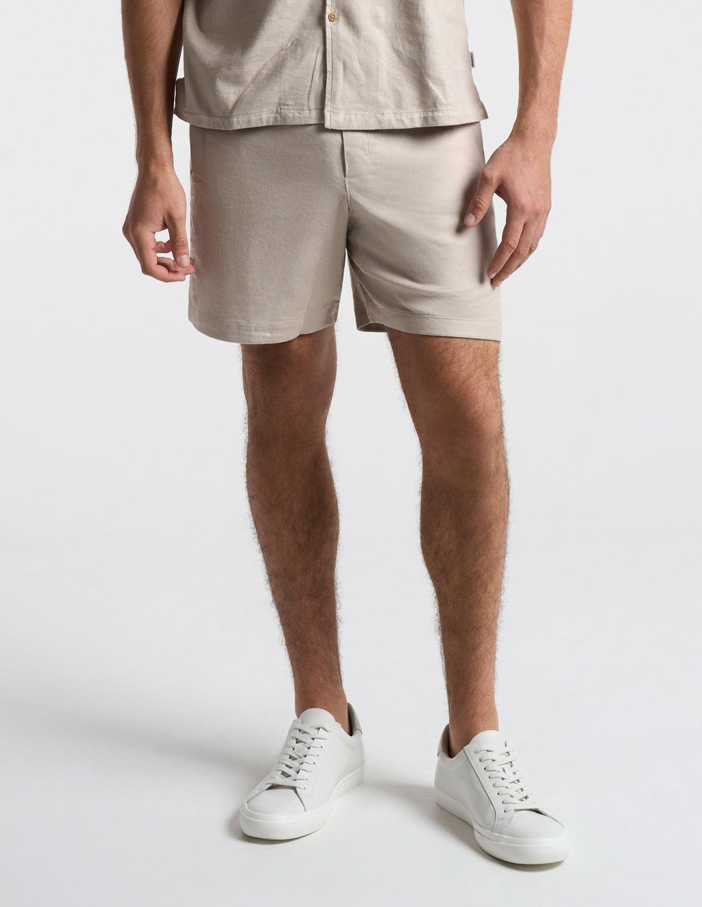 Tech Linen Shorts - Beige (The Amalfi Operators)