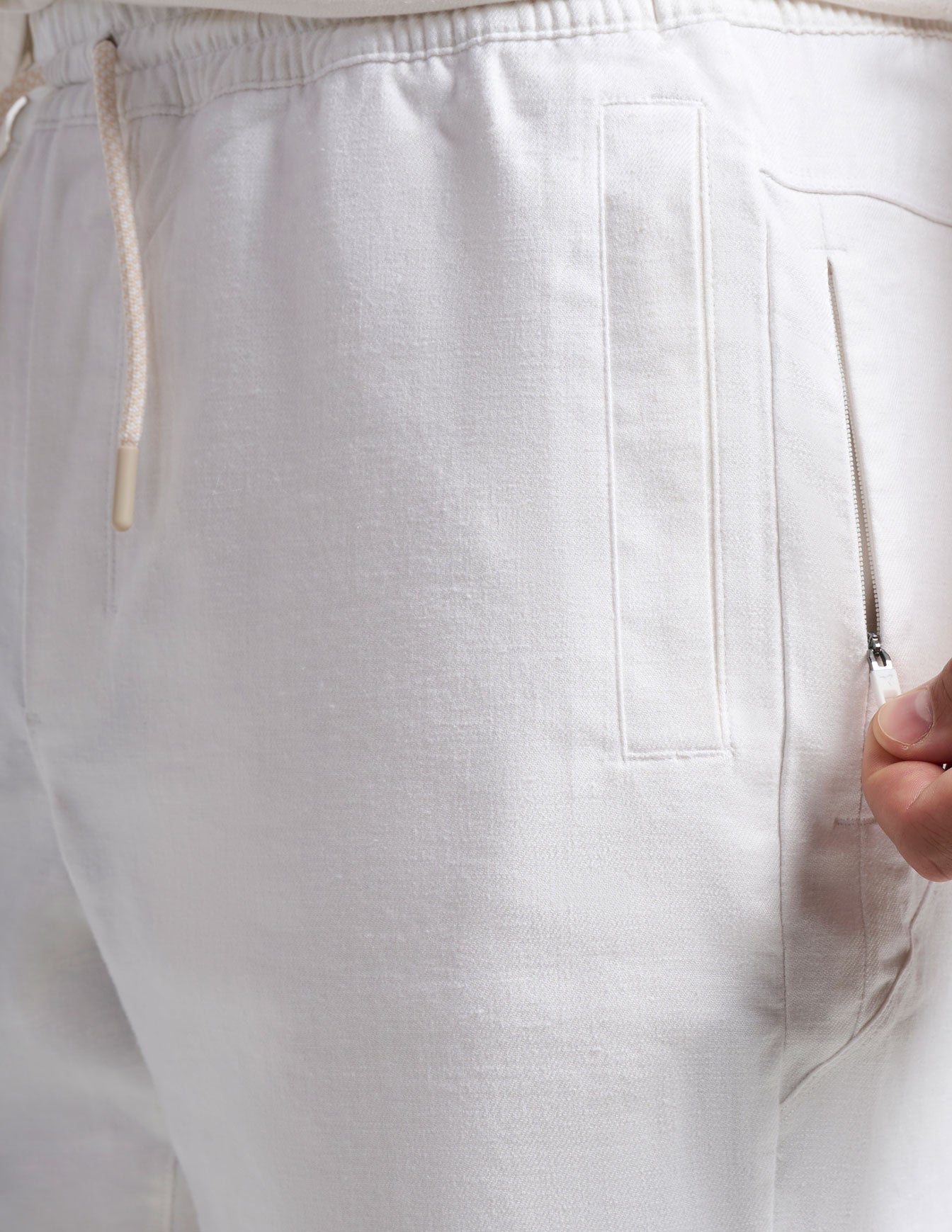 Tech Linen Shorts - White (The John Linens)